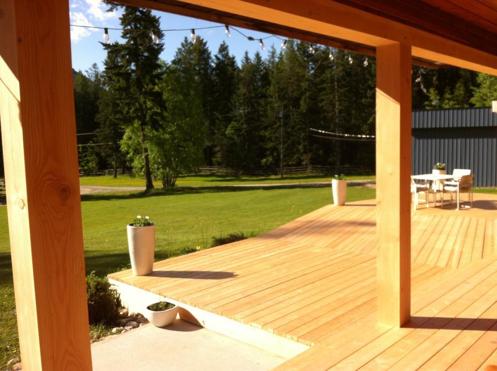 Home Lodge Голдън Екстериор снимка