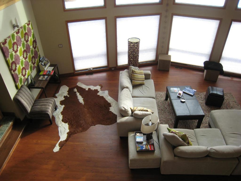 Home Lodge Голдън Екстериор снимка